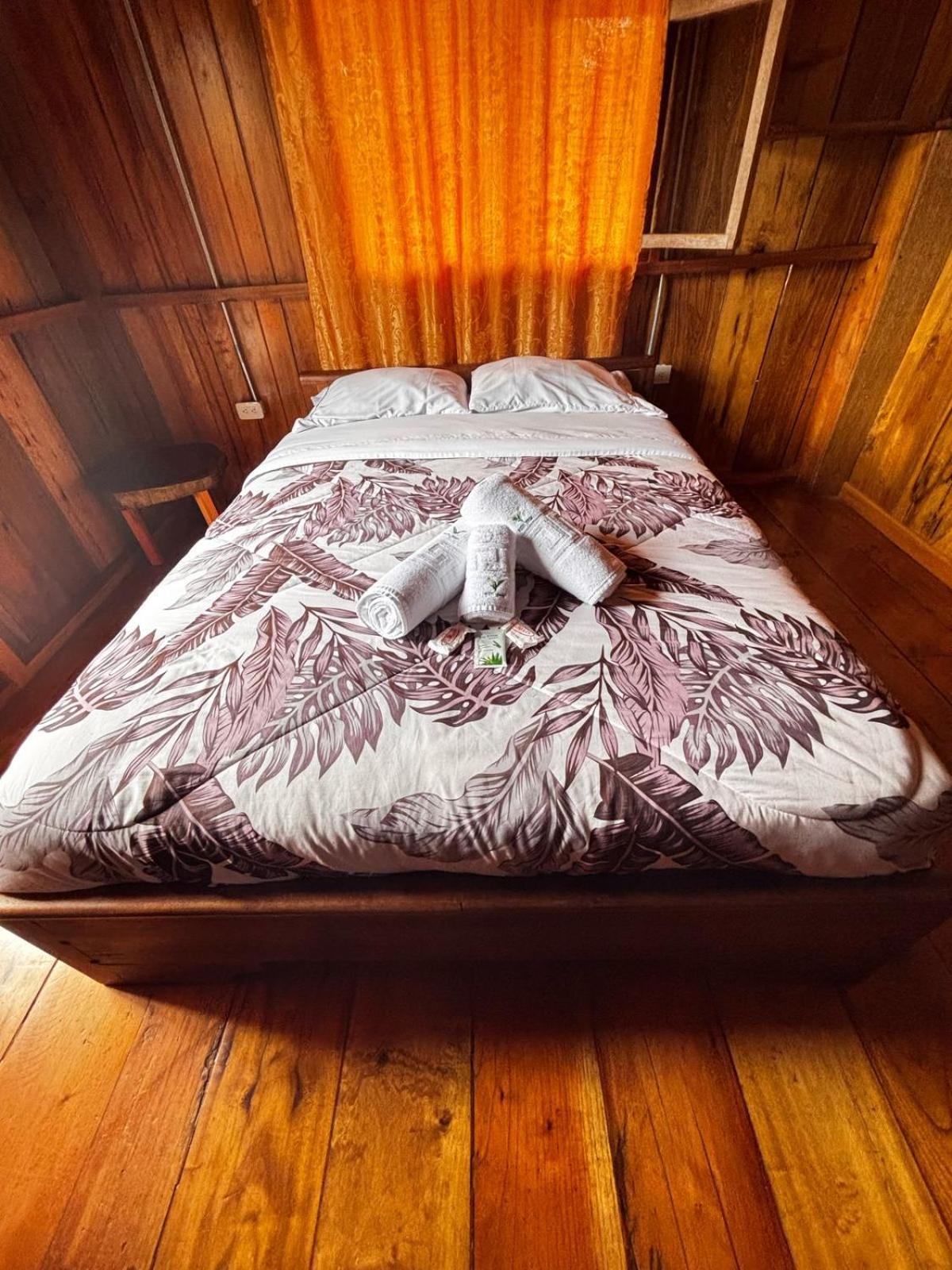 Hostal Vista Verde 민도 외부 사진