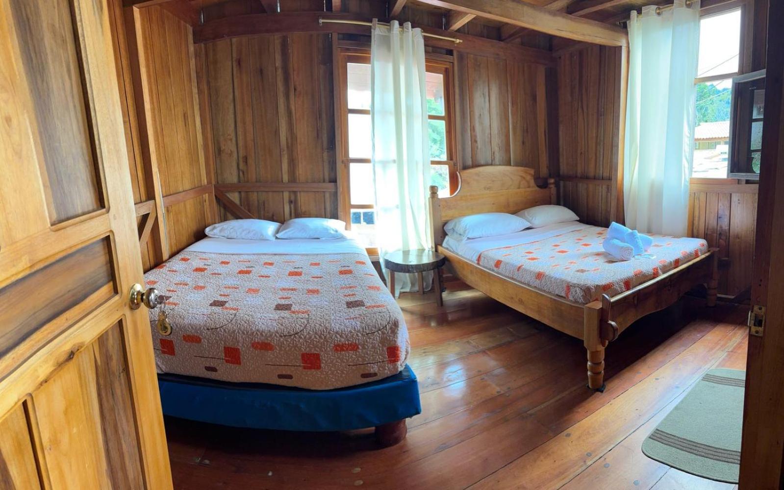 Hostal Vista Verde 민도 외부 사진